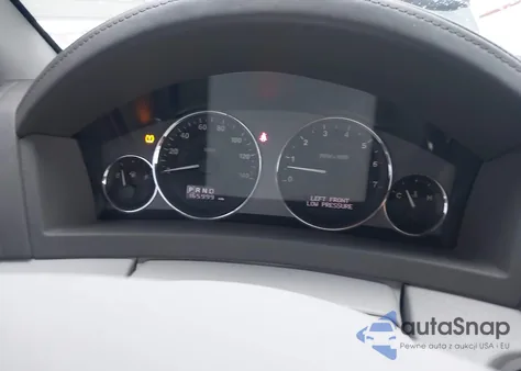 2009 Jeep Grand Cherokee Overland z USA, uszkodzony, nr VIN 1J8HR68T39C533703